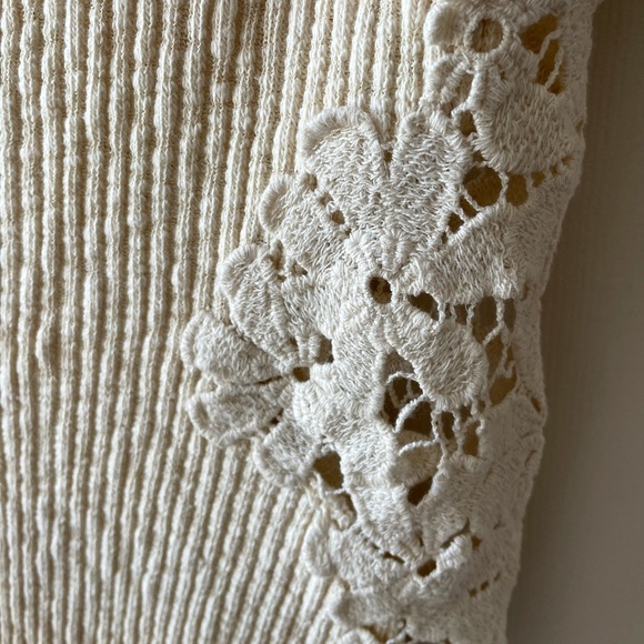 Lace cream sweater dress WORN ONCE - Picture 4 of 5